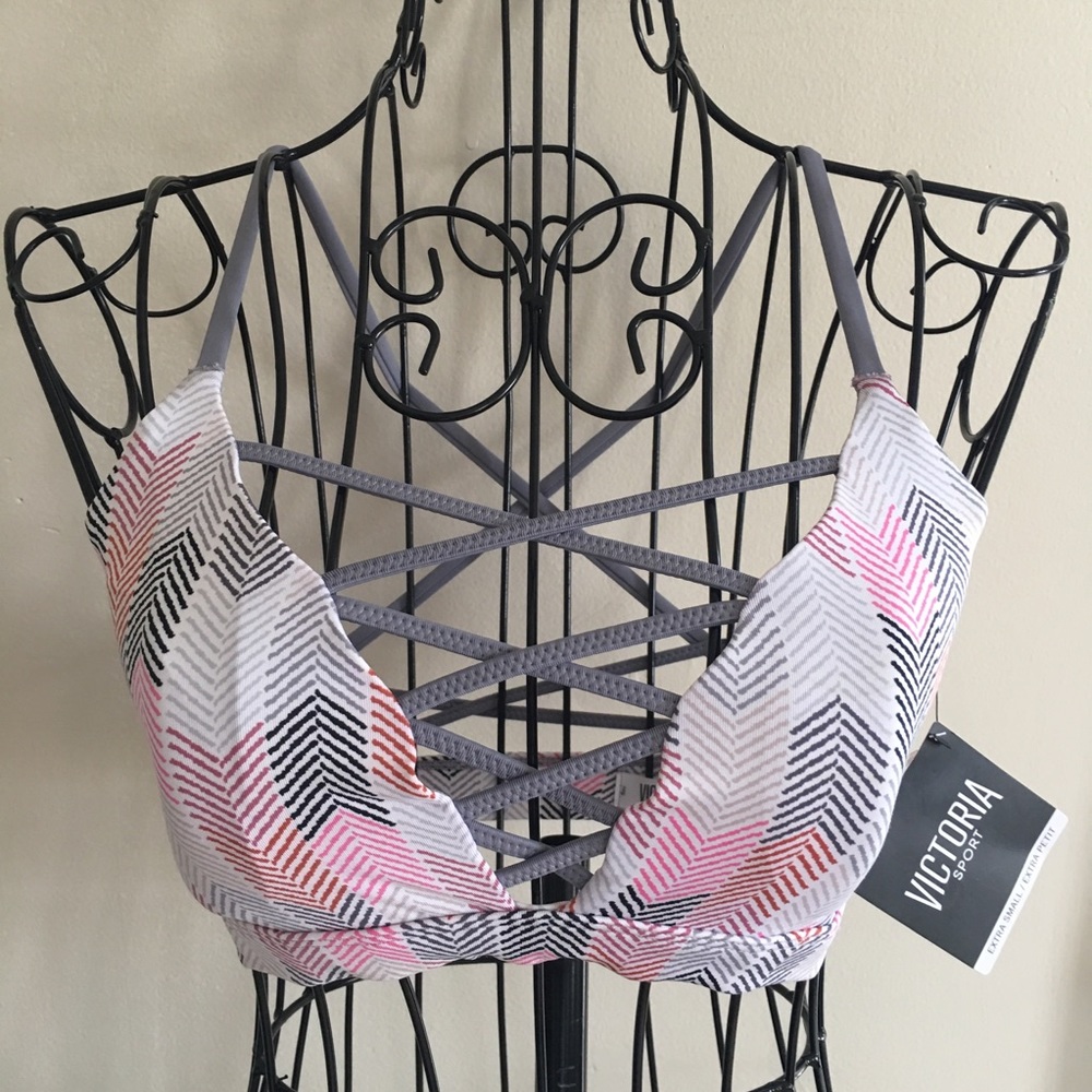 Victoria’s Secret Sport Bra Extra Small Strappy